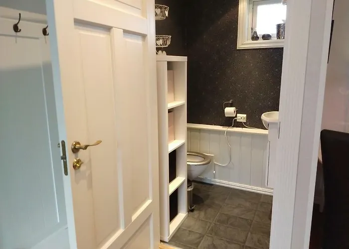 Tatil Evi Huset Pa Hauen Volda